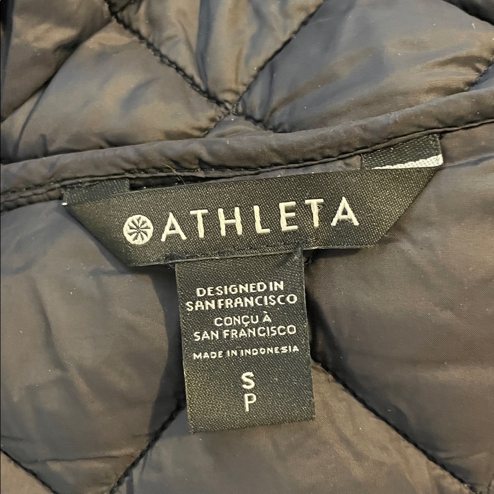 ATHLETA Whisper Black Quilted Puffer Jacket Parka. Size S *small flaw. - Picture 3 of 10